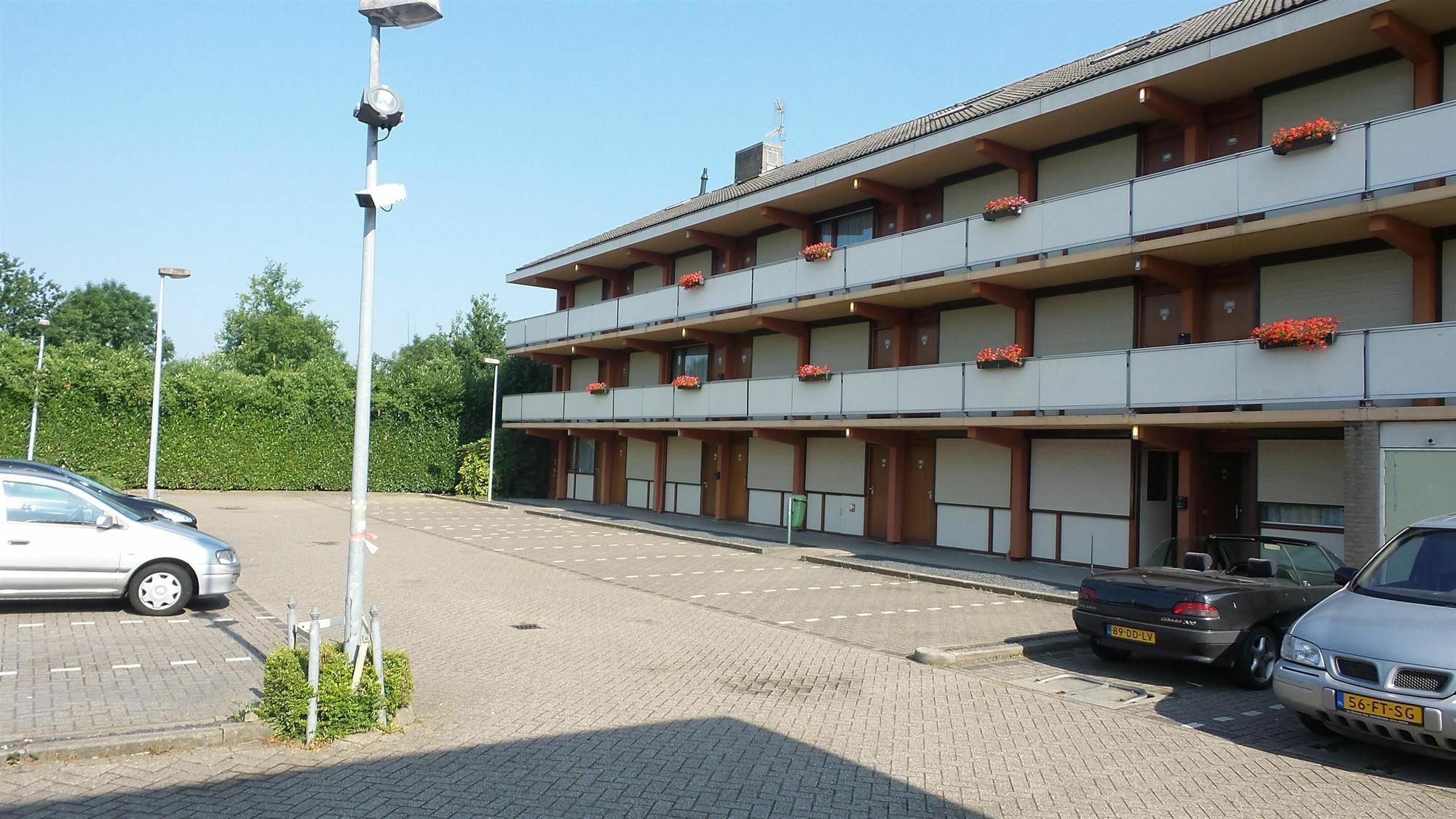 Campanile Hotel & Restaurant Arnhem - Zevenaar Exterior photo